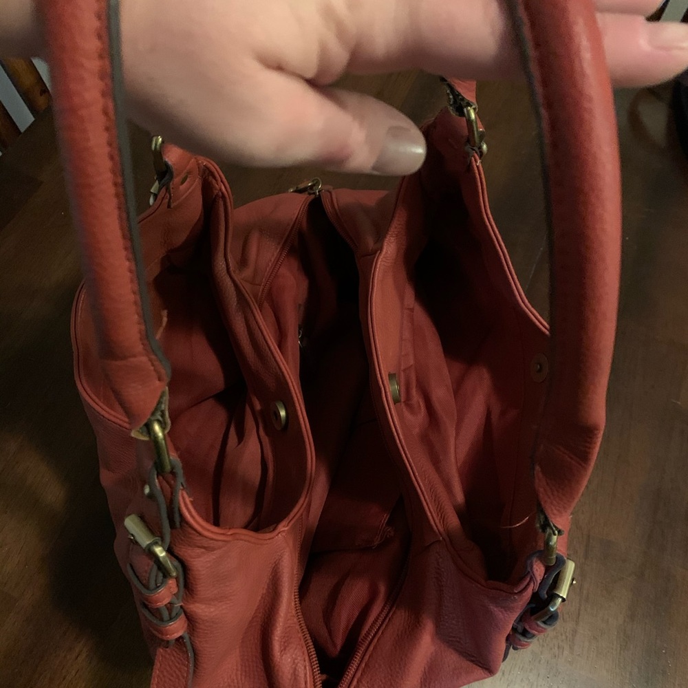 Rusty Red purse - Picture 2 of 3
